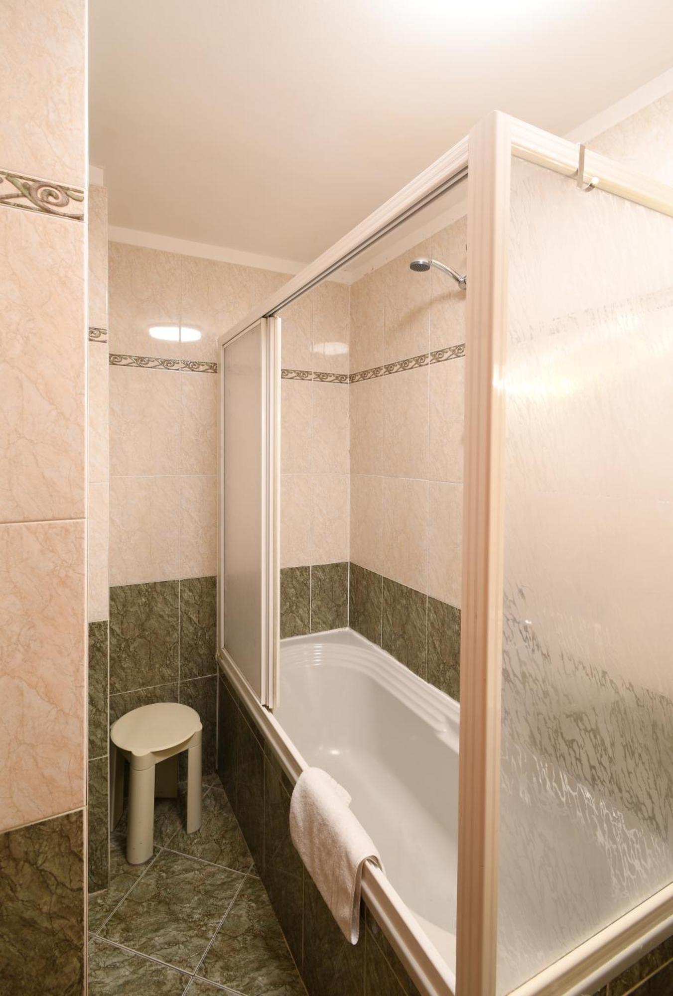 Hotel Cavour Рапалло Екстер'єр фото