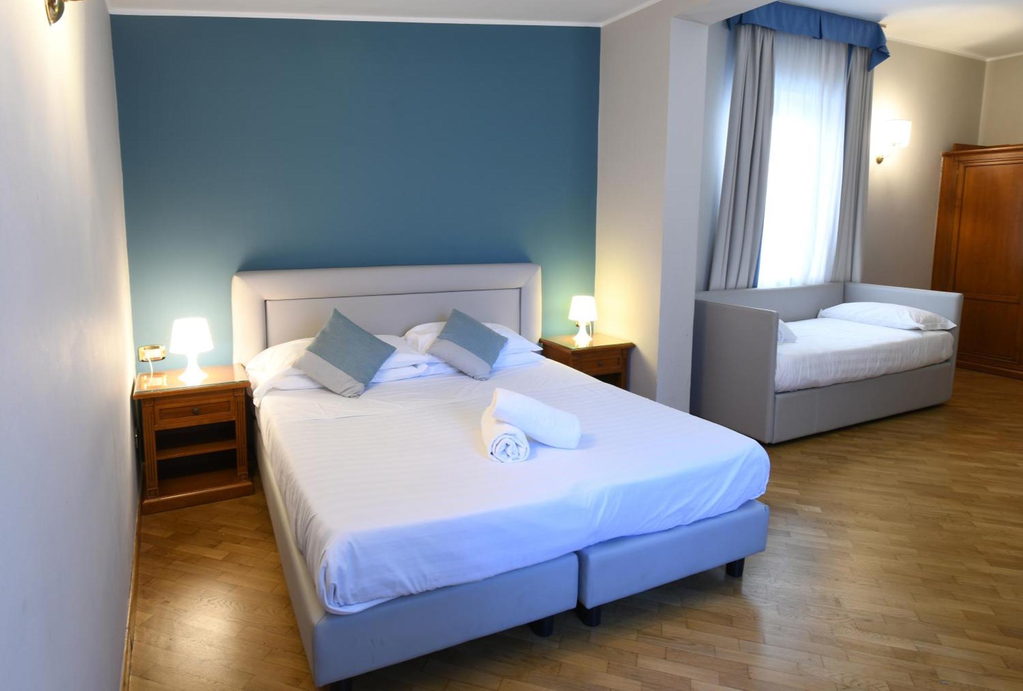 Hotel Cavour Рапалло Екстер'єр фото