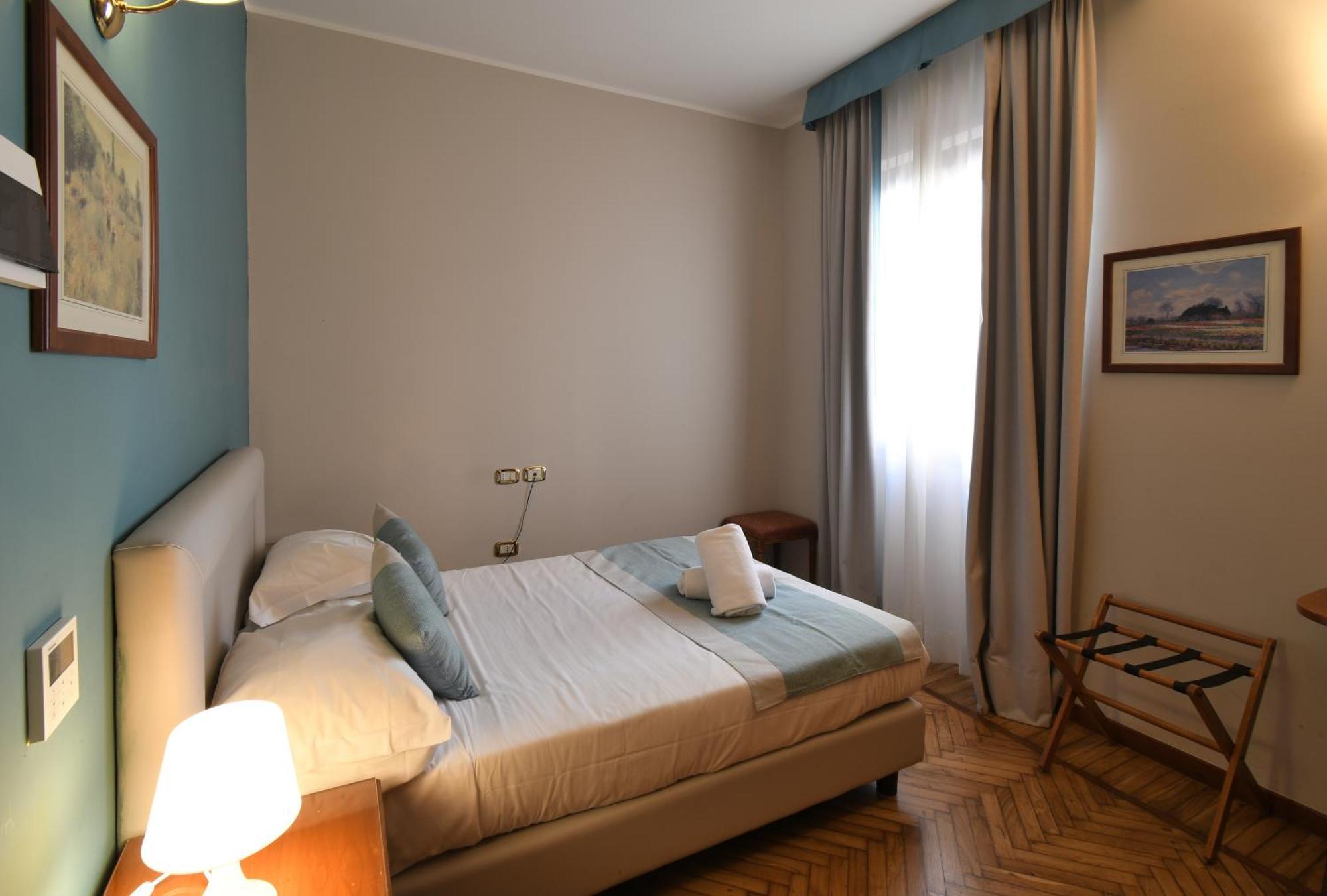 Hotel Cavour Рапалло Екстер'єр фото