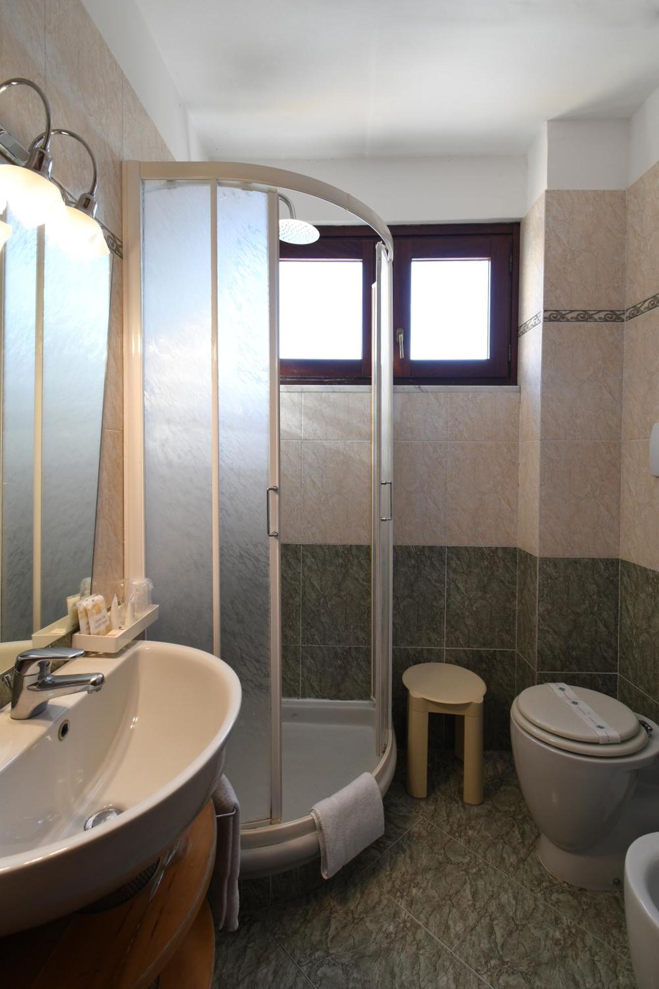 Hotel Cavour Рапалло Екстер'єр фото
