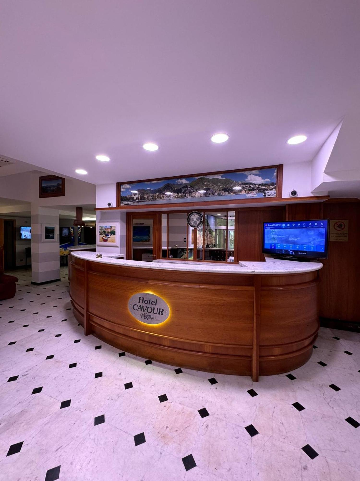 Hotel Cavour Рапалло Екстер'єр фото